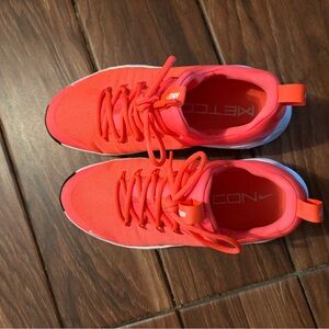 Nike free metcon size 9 women’s
